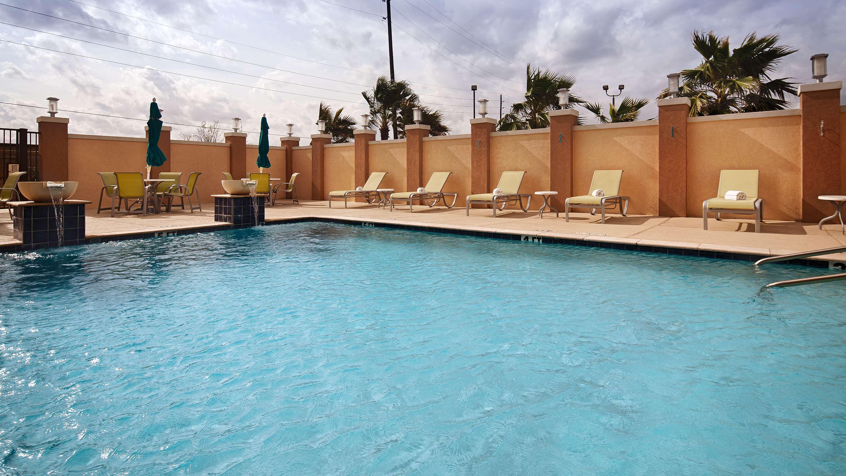 Best Western Premier Ashton Suites - Willowbrook Houston Ngoại thất bức ảnh